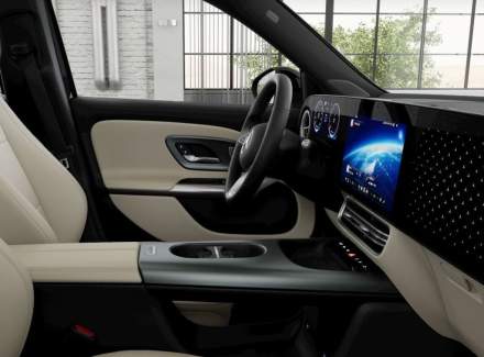 Mercedes-Benz - GLB