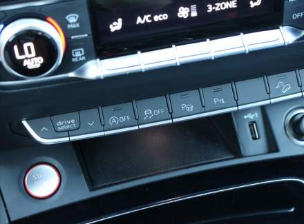 Audi - SQ5