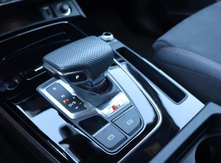 Audi - SQ5