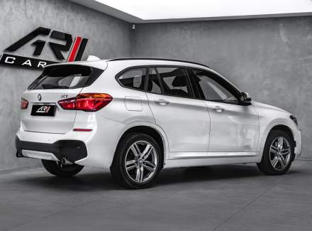 BMW - X1