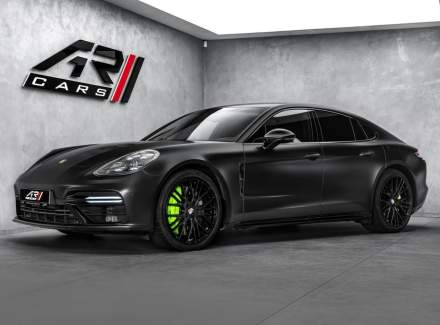 Porsche - Panamera