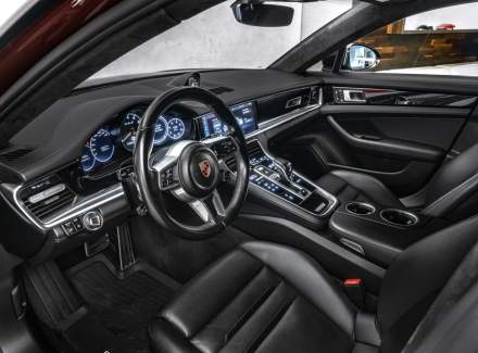 Porsche - Panamera