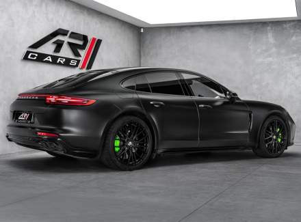 Porsche - Panamera