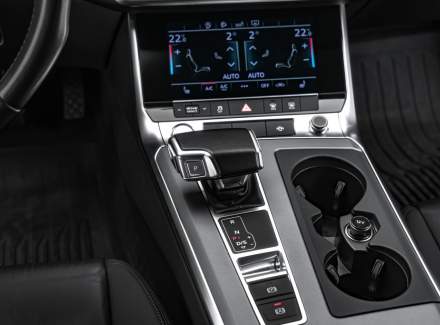 Audi - A6