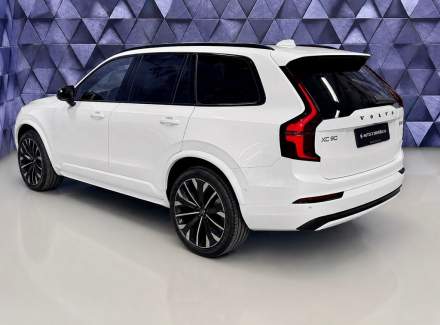 Volvo - XC90