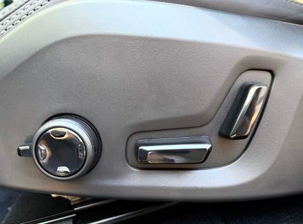 Volvo - XC90