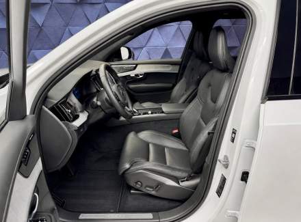 Volvo - XC90
