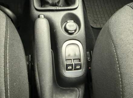 Peugeot - 206