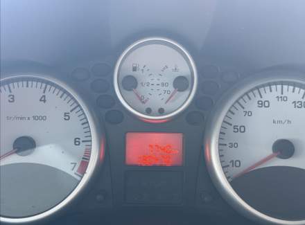 Peugeot - 206