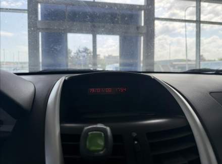 Peugeot - 206