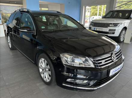 Volkswagen - Passat