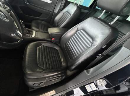 Volkswagen - Passat
