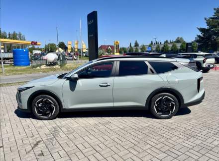 Kia - K4