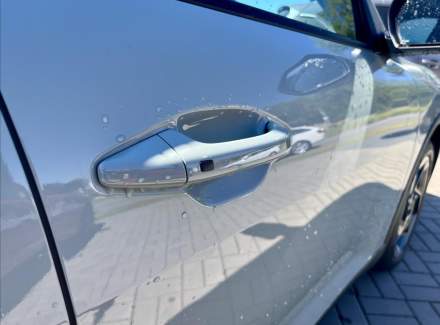 Kia - K4