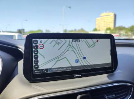 Hyundai - Santa FE