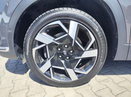 Hyundai - Santa FE