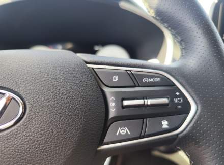 Hyundai - Santa FE