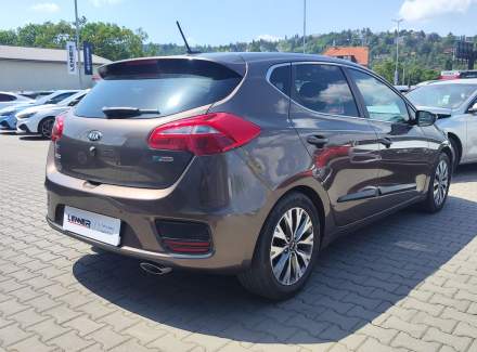 Kia - Cee'd