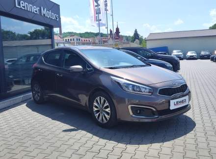 Kia - Cee'd