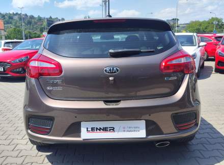 Kia - Cee'd