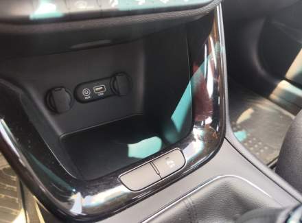 Kia - Cee'd