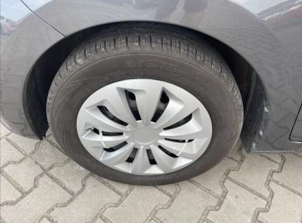 Hyundai - i10