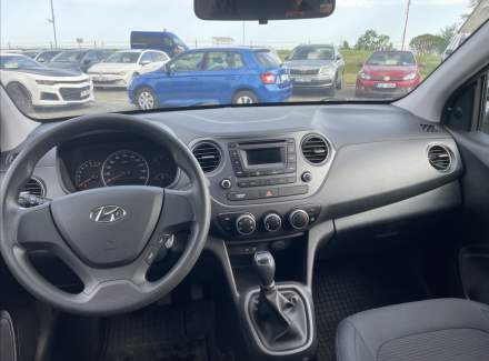 Hyundai - i10