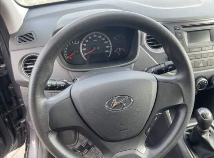 Hyundai - i10