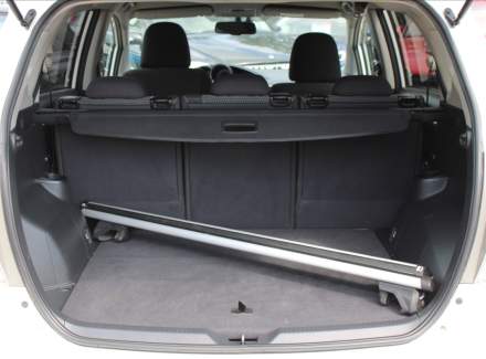 Toyota - Verso