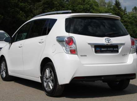 Toyota - Verso