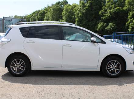 Toyota - Verso