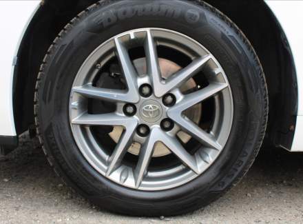 Toyota - Verso