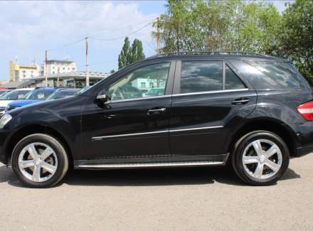 Mercedes-Benz - M-class