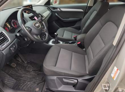 Audi - Q3