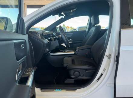 Mercedes-Benz - EQA