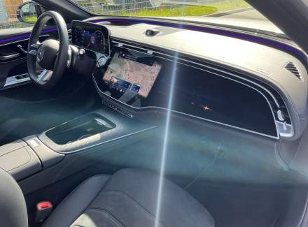Mercedes-Benz - E-class