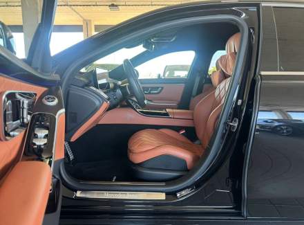 Mercedes-Benz - S-class