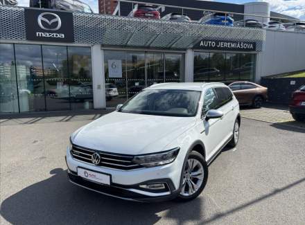 Volkswagen - Passat