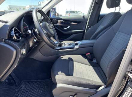 Mercedes-Benz - GLC