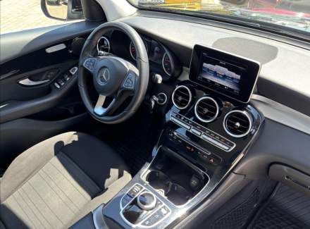 Mercedes-Benz - GLC