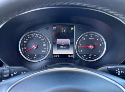 Mercedes-Benz - GLC