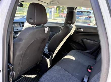 Opel - Crossland X