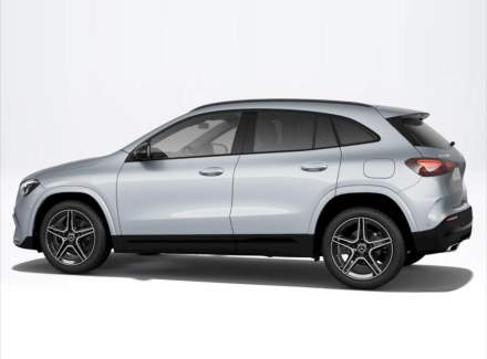 Mercedes-Benz - GLA