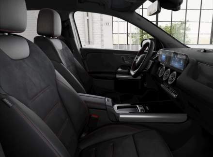 Mercedes-Benz - GLA