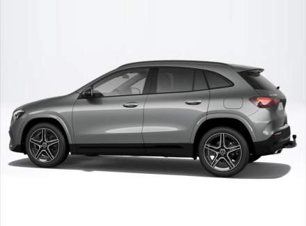 Mercedes-Benz - GLA