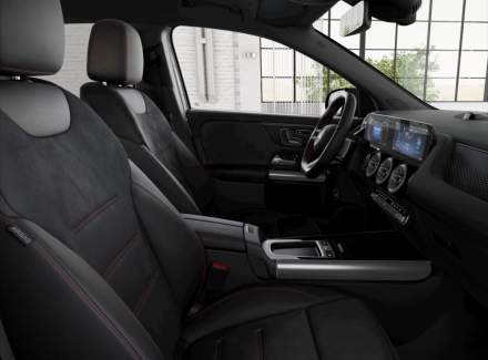 Mercedes-Benz - GLA