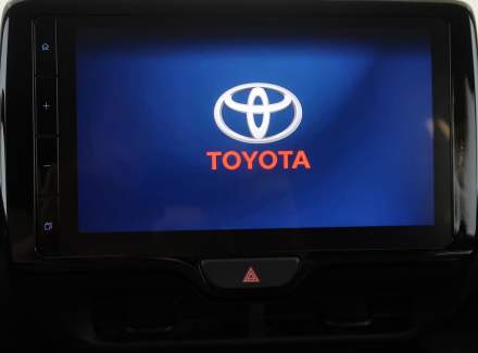 Toyota - Yaris Cross