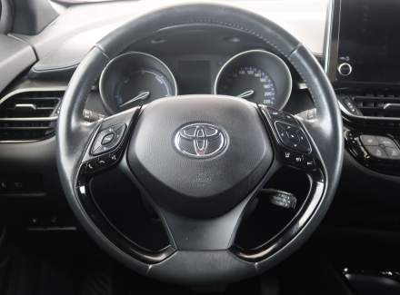 Toyota - C-HR