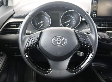 Toyota - C-HR