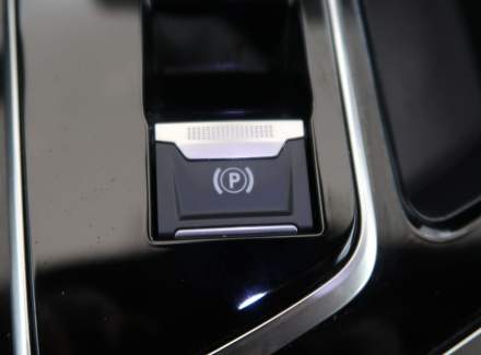 Peugeot - 3008